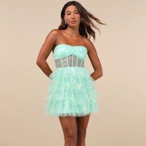 HOCO dress- daughter chose a different dress. Missed the return window.